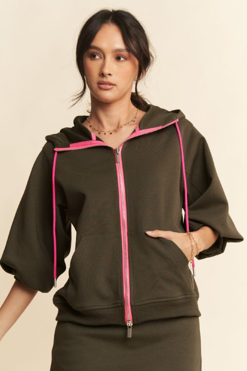 Bubble Sleeve Zip Up Curvy
