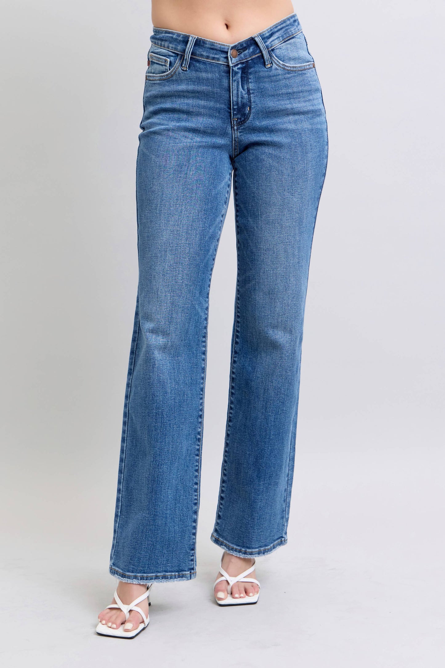 High Waisted V-Front WB Vintage Wash Straight Fit
