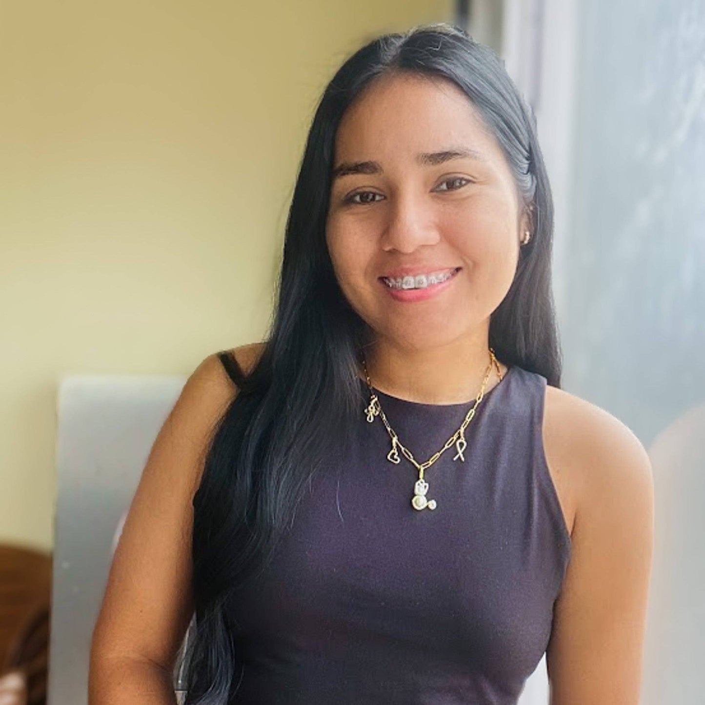 Charming gold necklace