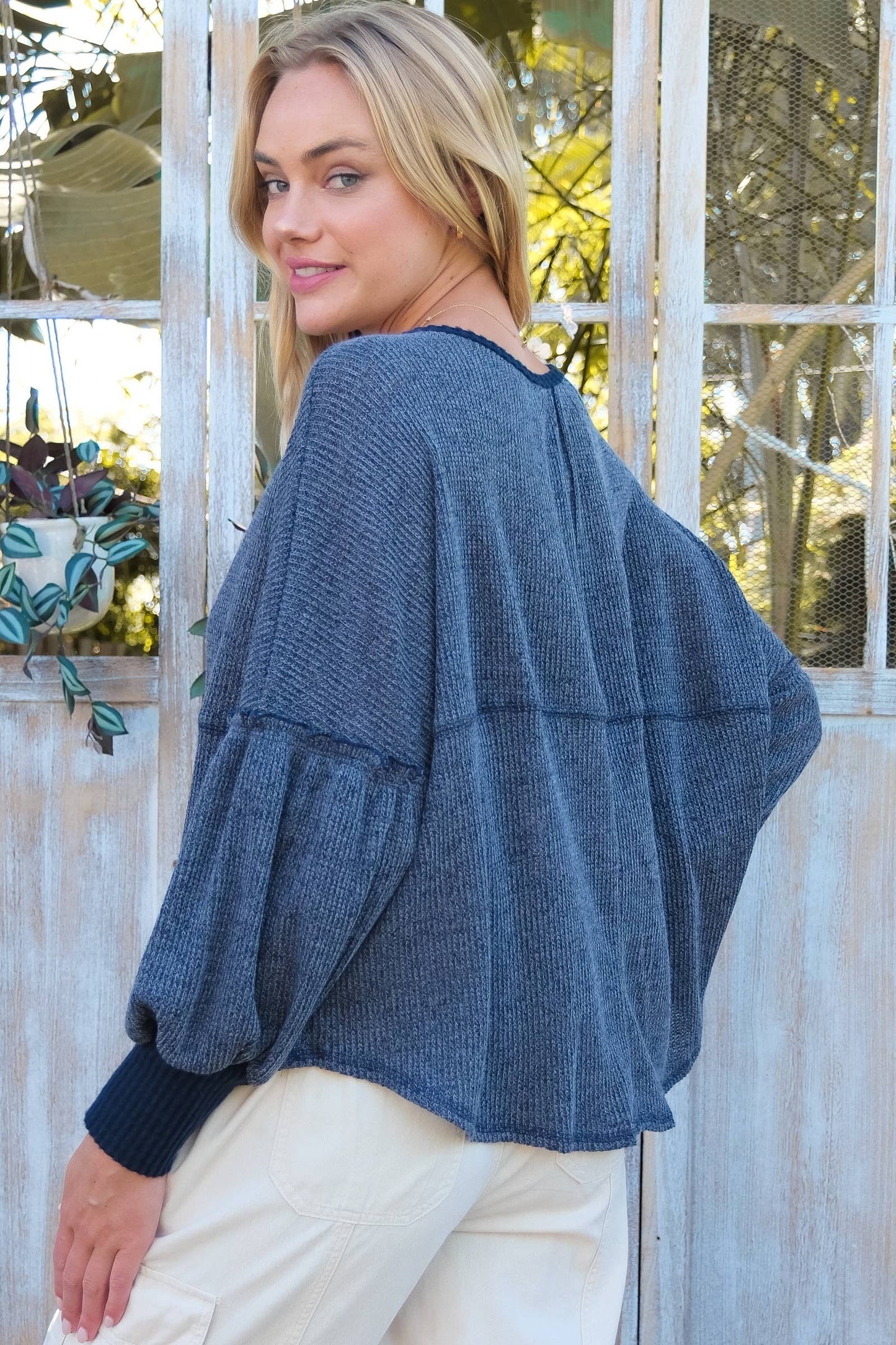 Roomy fit long sleeve top with placket-LT6491