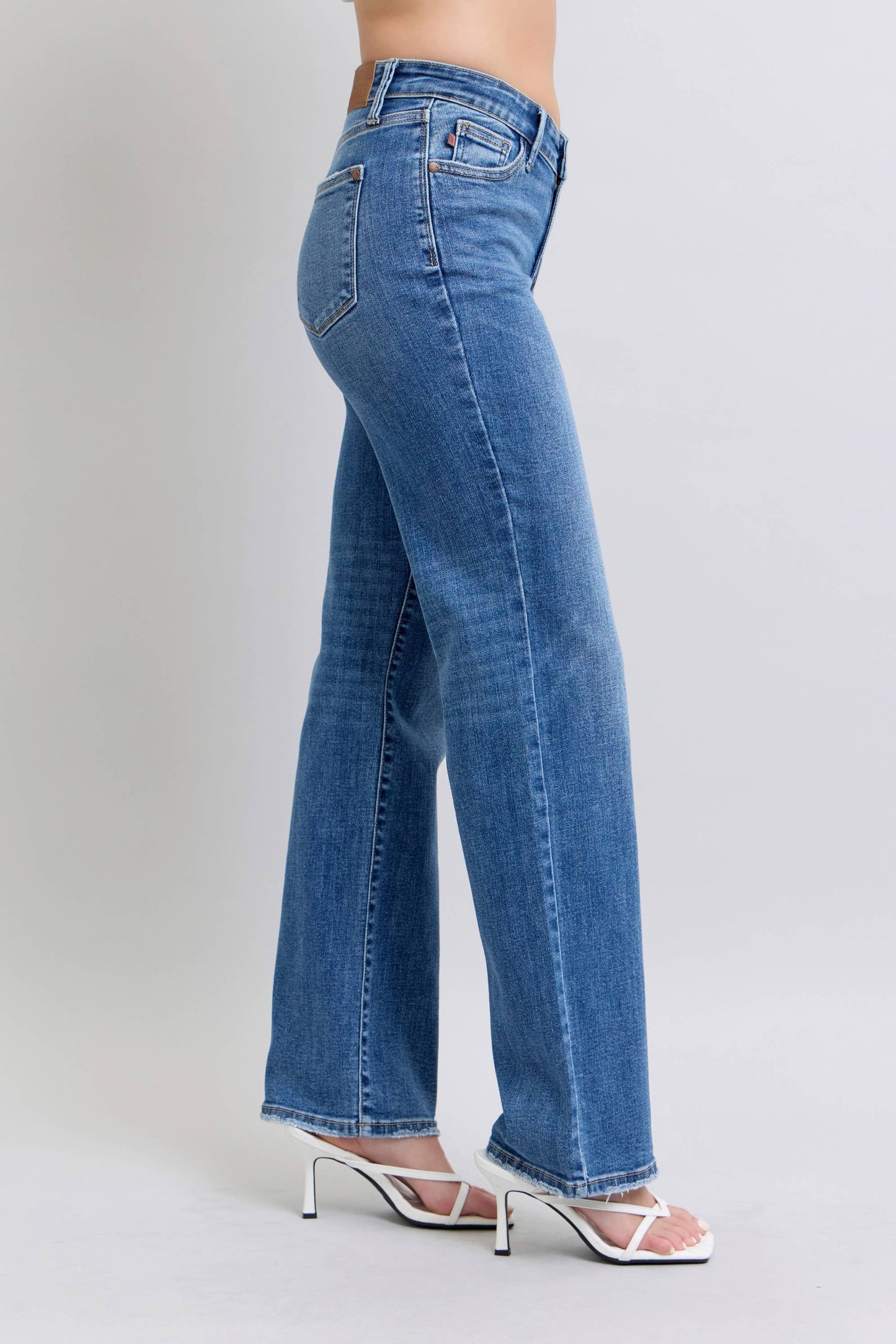 High Waisted V-Front WB Vintage Wash Straight Fit
