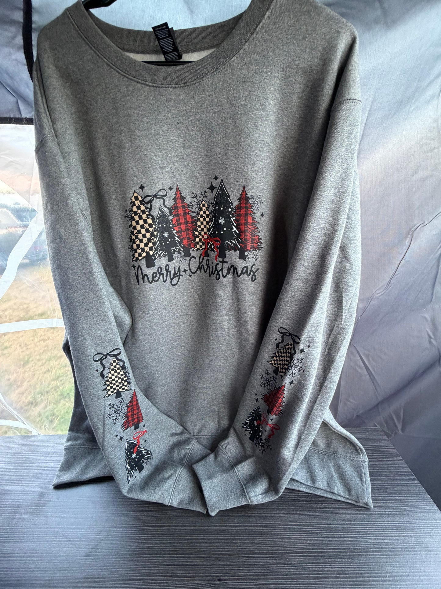 Crewneck - Plaid Trees Merry Christmas with Sleeves