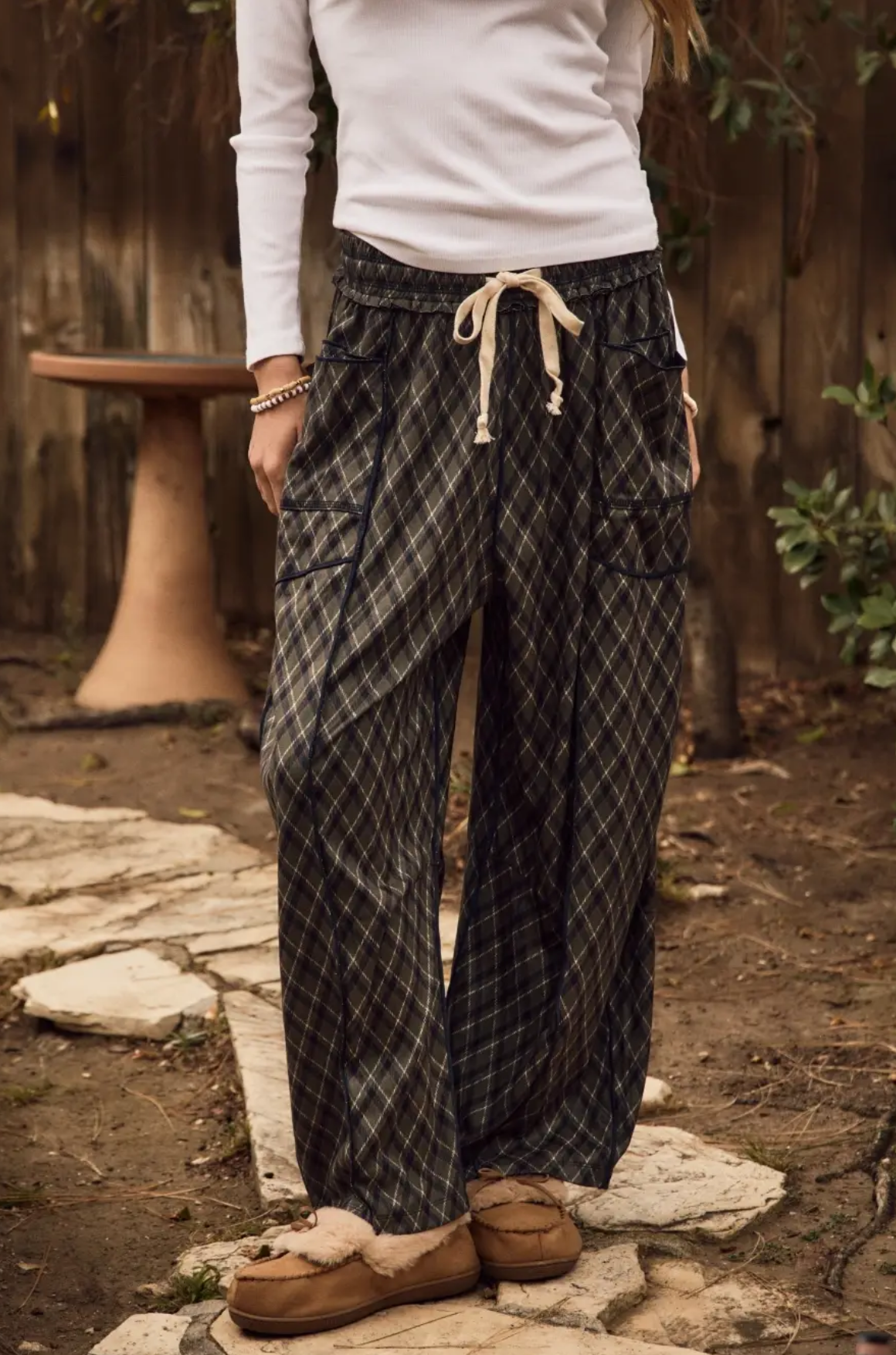 Diamond Check Barrel Pants