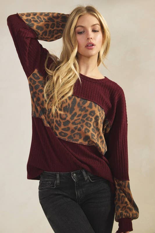 LONG SLEEVE SOLID RIB AND ANIMAL TOP CURVY