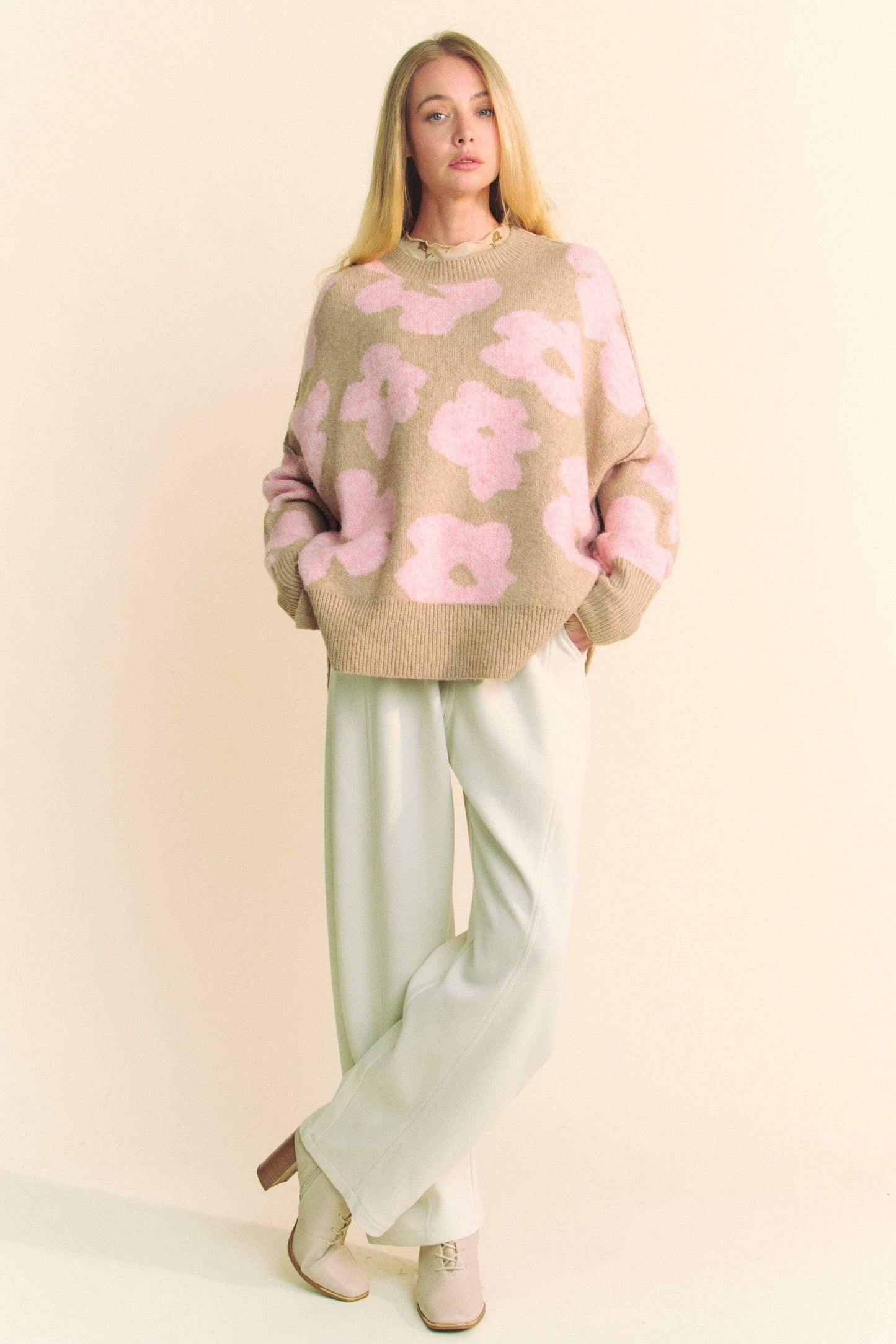 FLORAL LONG SLEEVE LOOSE FIT PULLOVER KNIT SWEATER