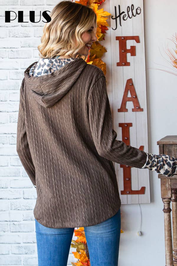 [PLUS SIZE]Cable Knit Leopard Accent Thumbhole HoodieT4892XL