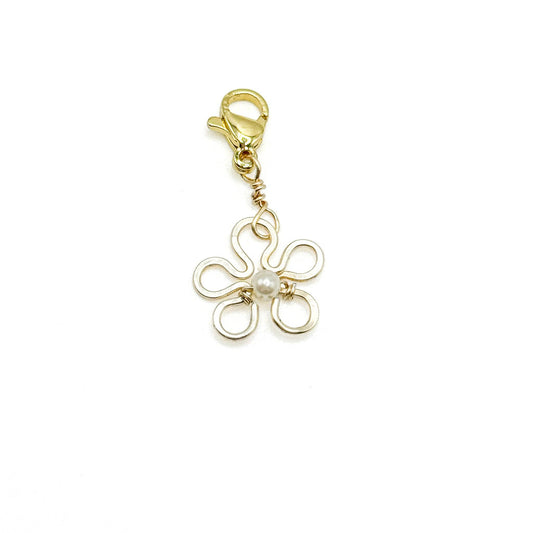 Flower gold charm