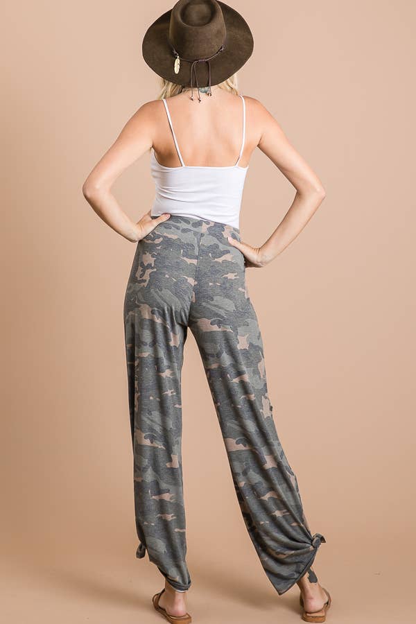 Camo Print Split Side Ankle Tie Women's Casual Pants P3585